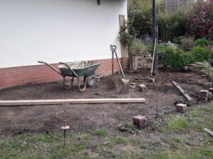 Bath, preparing new terrace